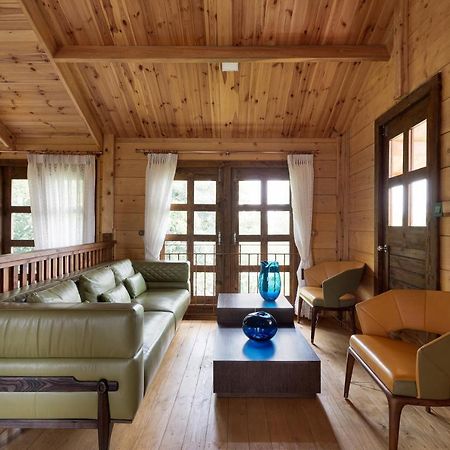 The Pine Loft Villa บังกาลอร์ ภายนอก รูปภาพ